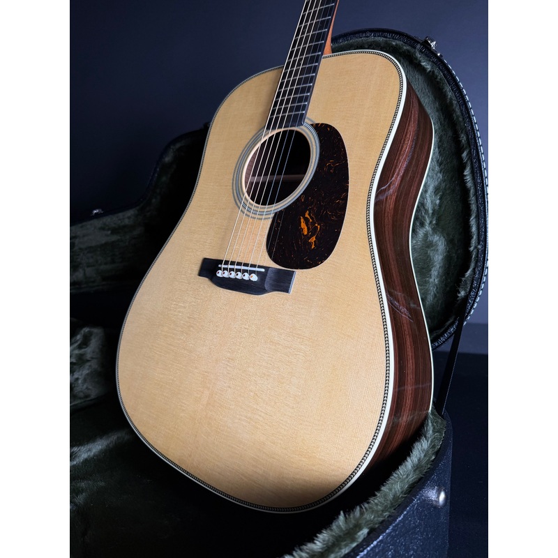 martin-super-hd-28-w-hard-case-natural-2026 Martin Super HD-28 w/Hard Case - Natural (2026)