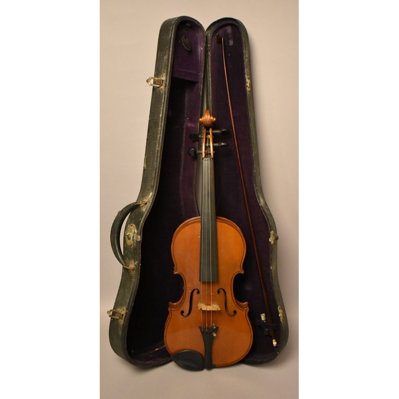 1910-eduard-reichert-violin-w-ohsc-bow 1910 Eduard Reichert Violin w/OHSC + Bow