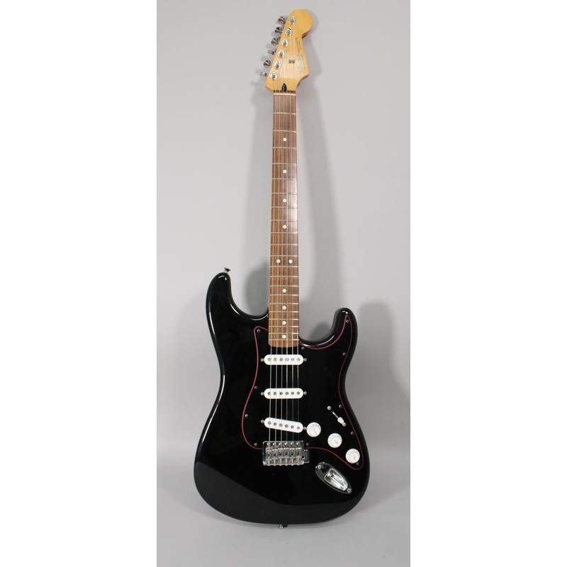 2002-fender-standard-stratocaster-made-in-mexico-black-finish 2002 Fender Standard Stratocaster Made In Mexico Black Finish