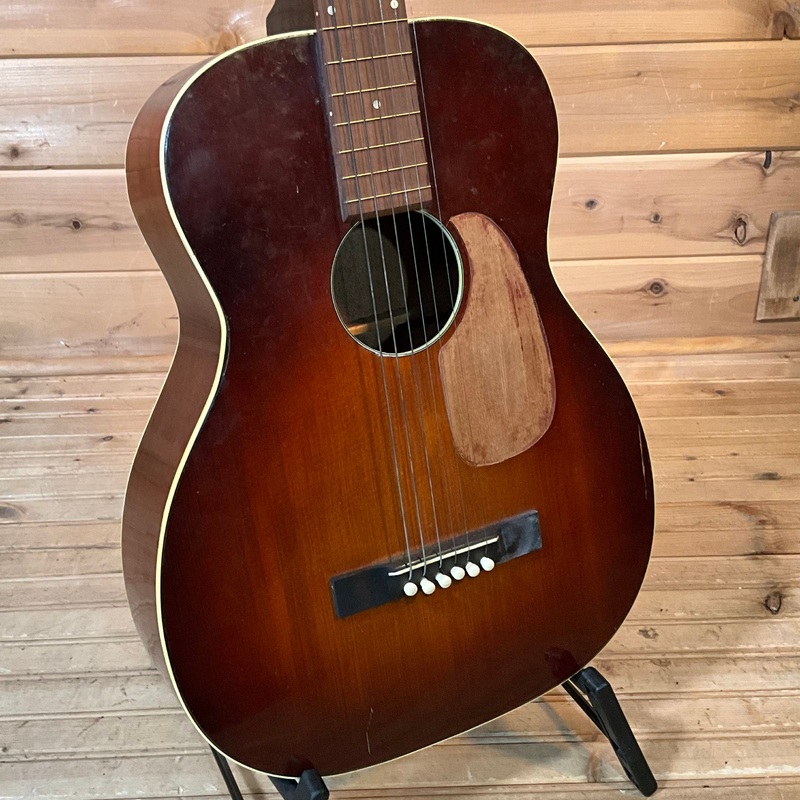 bronsons-radio-king-square-neck-lap-guitar-used-sunburst Bronsons Radio King Square Neck Lap Guitar USED - Sunburst