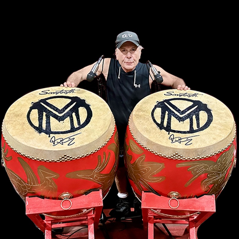 sawtooth-bruce-dickinson-signature-hand-painted-golden-dragon-taiko-drum-24-x-26-birch-wood-with-cowhide-heads-gold-suspension-rings-foldable-wooden-riser Sawtooth Bruce Dickinson Signature Hand-Painted Golden Dragon Taiko Drum 24 x 26 Birch Wood with Cowhide Heads, Gold Suspension Rings & Foldable Wooden Riser