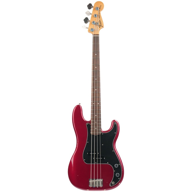 fender-nate-mendel-precision-bass-candy-apple-red-light-aged-2017 Fender Nate Mendel Precision Bass Candy Apple Red Light Aged 2017