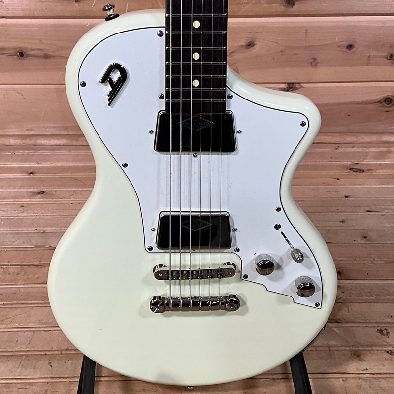 duesenberg-julietta-electric-guitar-vintage-white-blem Duesenberg Julietta Electric Guitar - Vintage White (BLEM)