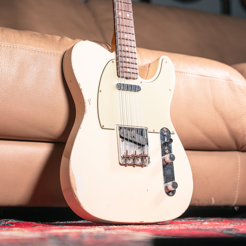 fender-custom-shop-63-telecaster-relic-in-aged-olympic-white Fender Custom Shop '63 Telecaster Relic in Aged Olympic White