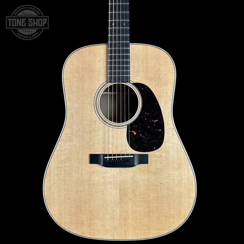 martin-custom-shop-dread-factory-exclusive-sitka-black-walnut-w-case-2953374 Martin Custom Shop Dread Factory Exclusive Sitka/Black Walnut w/Case 2953374