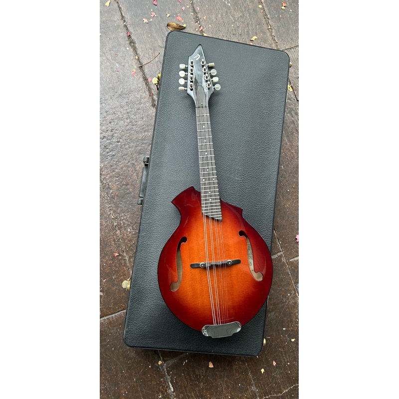 1998-breedlove-cascade-mandolin 1998 Breedlove Cascade Mandolin