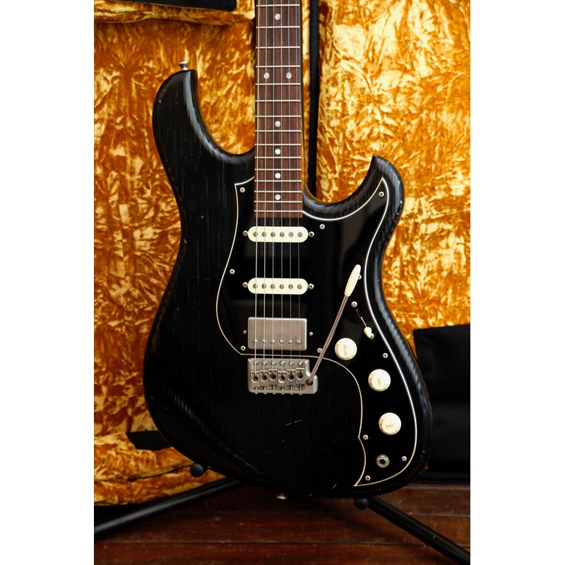 novo-idris-hss-bull-black-electric-guitar Novo Idris HSS Bull Black Electric Guitar