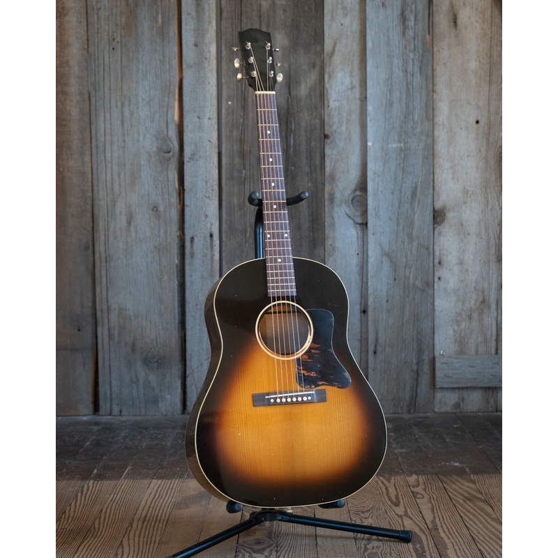 pre-war-guitars-co-slope-shoulder-dreadnought-acoustic-guitar-shadetop-level-1-5-aging Pre-War Guitars Co. Slope Shoulder Dreadnought Acoustic Guitar, Shadetop, Level 1.5 Aging