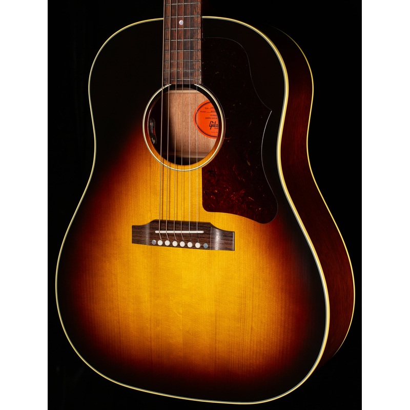 gibson-custom-shop-willcutt-exclusive-50-s-j-45-vintage-sunburst-red-spruce-162 Gibson Custom Shop Willcutt Exclusive 50's J-45 Vintage Sunburst Red Spruce (162)