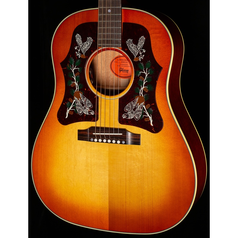 gibson-margo-price-j-45-heritage-cherry-sunburst-150 Gibson Margo Price J-45 Heritage Cherry Sunburst (150)