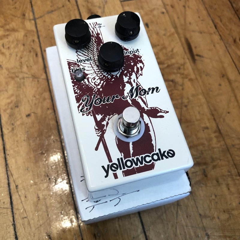yellowcake-your-mom-fuzz-pedal-with-box-used Yellowcake Your Mom Fuzz Pedal with Box USED
