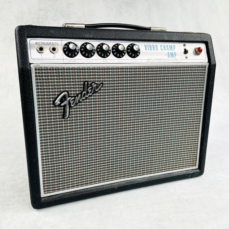 1968-fender-vibro-champ-amplifier-drip-edge-black 1968 Fender Vibro Champ Amplifier Drip Edge - Black
