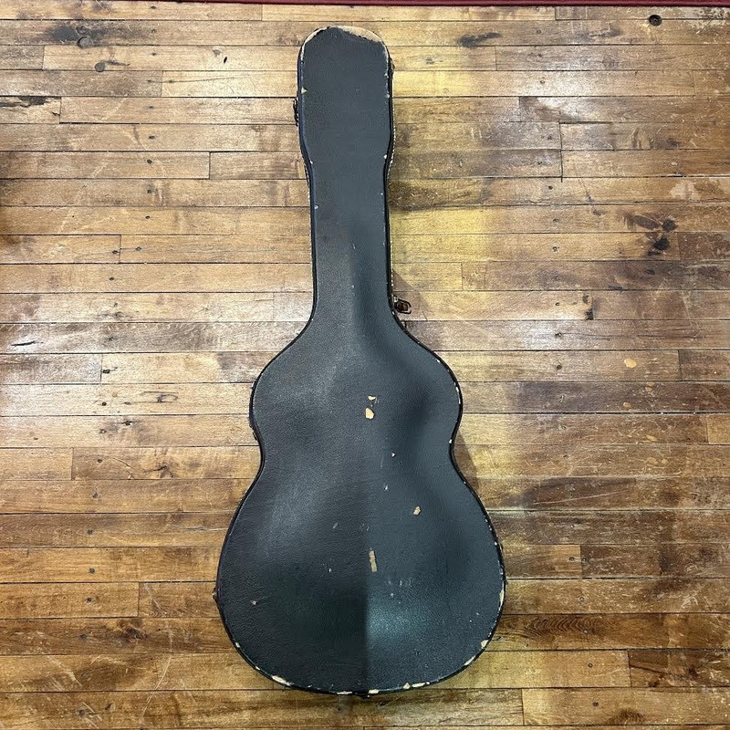 vintage-archtop-style-o-hardshell-case-with-purple-lining-used Vintage Archtop "Style O" Hardshell Case With Purple Lining USED