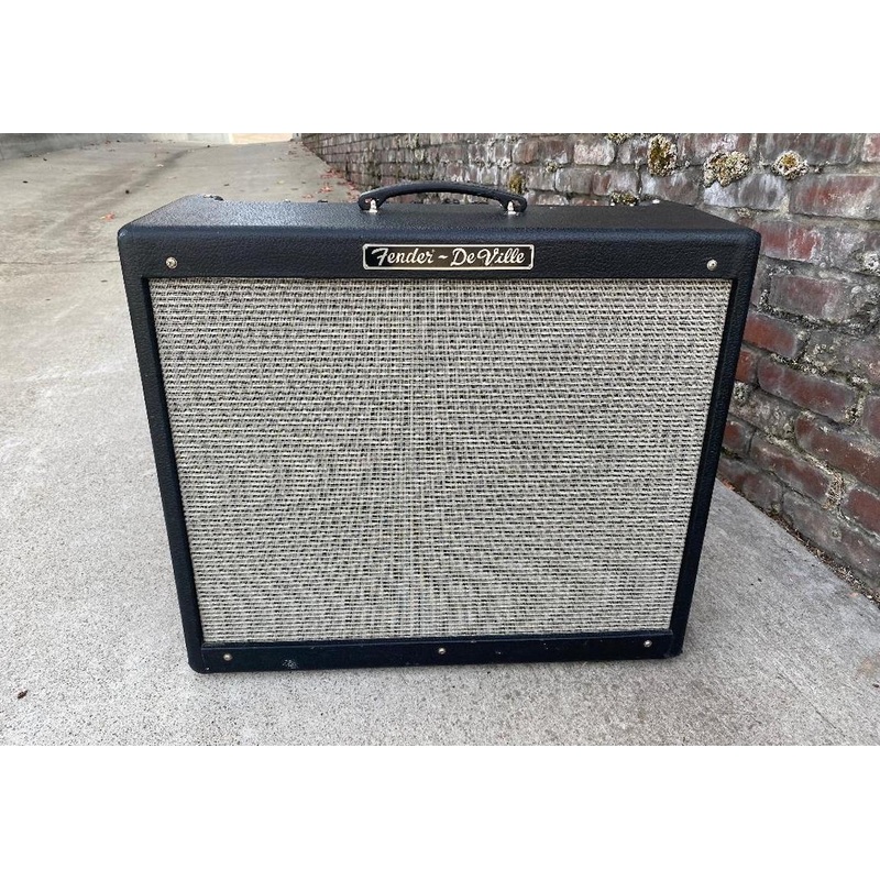 fender-hot-rod-deluxe-deville-2x12 Fender Hot Rod Deluxe DeVille 2x12