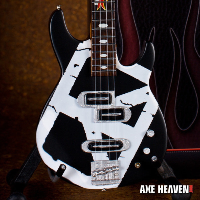 officially-licensed-michael-anthony-metallic-chickenfoot-mini-bass Officially Licensed Michael Anthony Metallic CHICKENFOOT Mini Bass