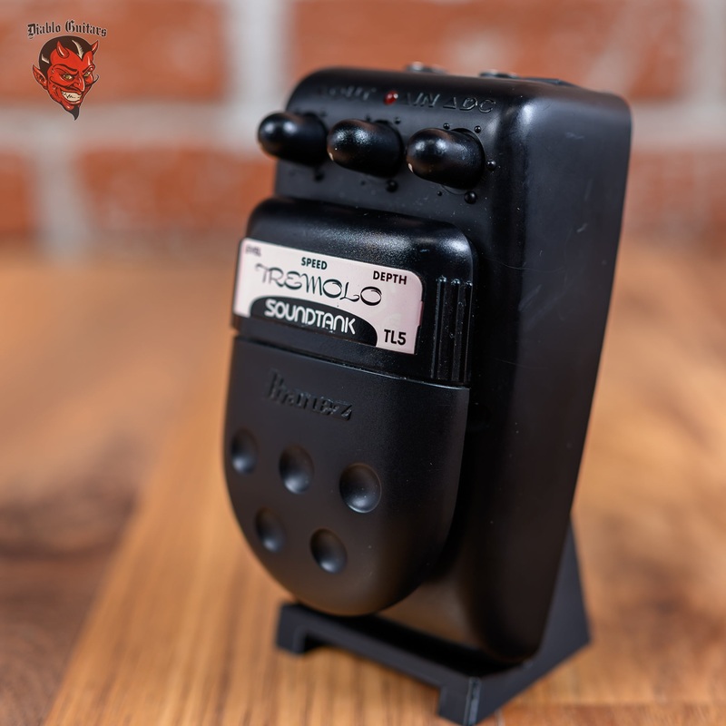 ibanez-soundtank-tl5-tremolo-black Ibanez Soundtank TL5 Tremolo Black