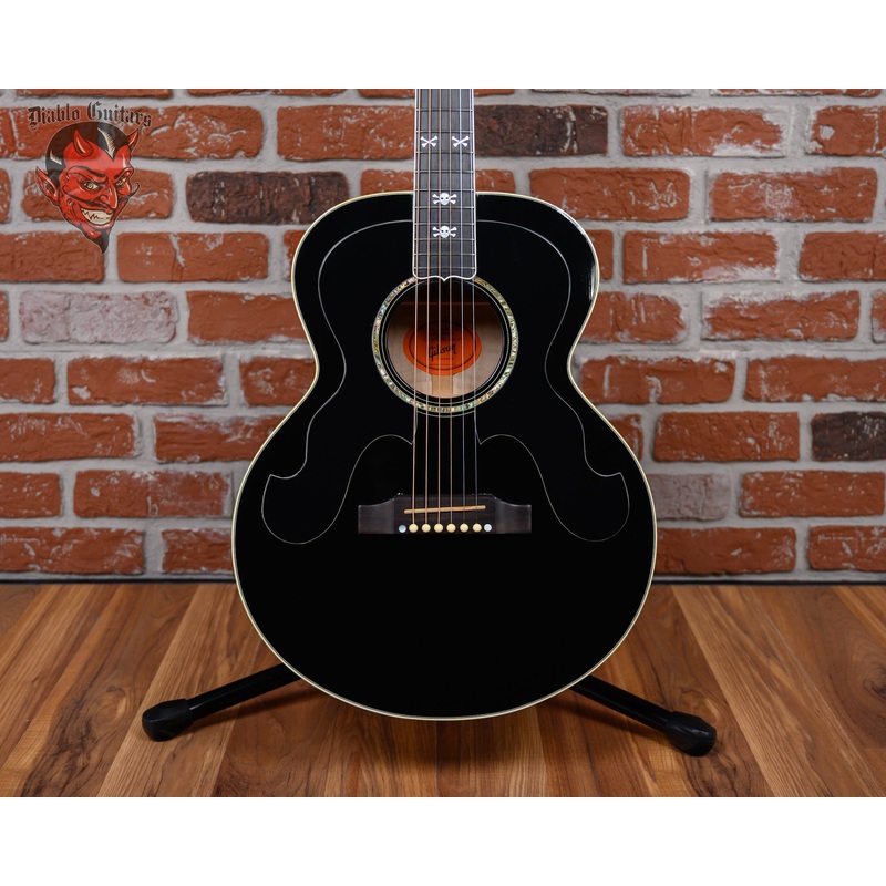 gibson-custom-shop-cj-165-skull-cross-bones-ebony-2007-w-ohsc Gibson Custom Shop CJ-165 Skull & Cross Bones Ebony 2007 w/OHSC