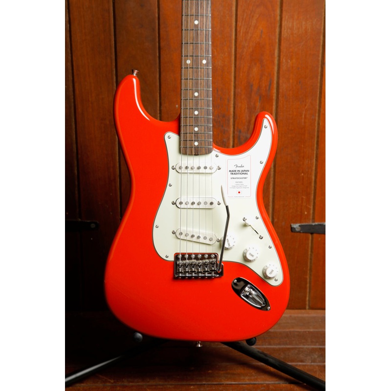 fender-made-in-japan-traditional-60s-stratocaster-fiesta-red-electric-guitar Fender Made in Japan Traditional '60s Stratocaster Fiesta Red Electric Guitar