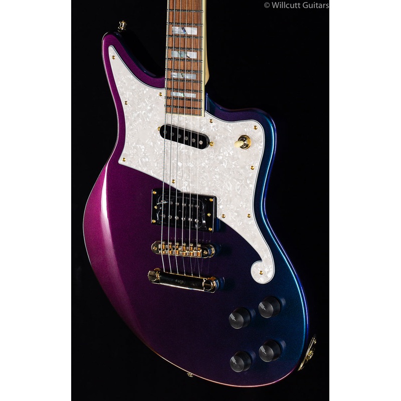 d-angelico-deluxe-bedford-chameleon D'Angelico Deluxe Bedford Chameleon
