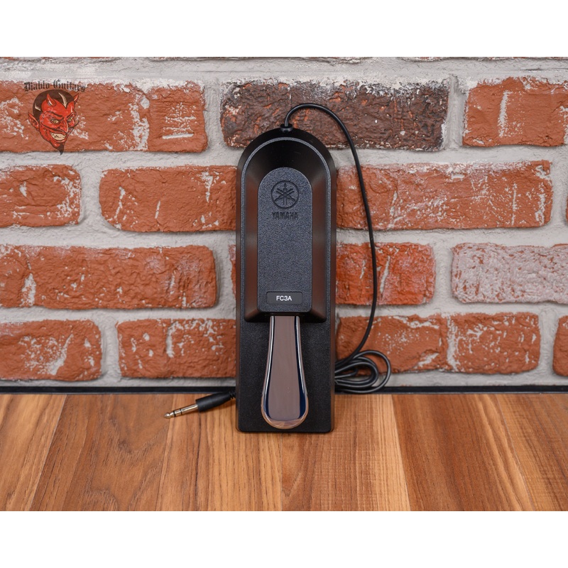 yamaha-fc3a-piano-style-sustain-pedal Yamaha FC3A Piano Style Sustain Pedal