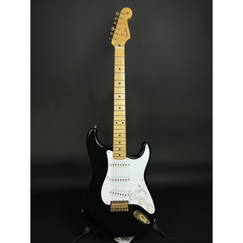 fender-custom-shop-limited-edition-1954-stratocaster-hardtail-gold-hardware-deluxe-closet-classic-black-2024 Fender Custom Shop Limited Edition 1954 Stratocaster Hardtail Gold Hardware Deluxe Closet Classic - Black 2024