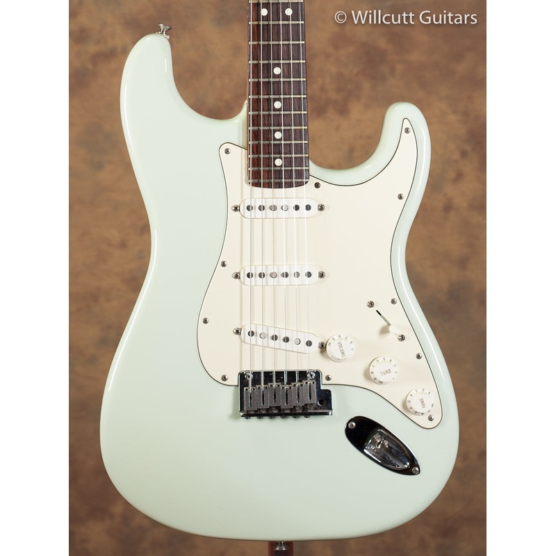 fender-1984-stratocaster-sonic-blue-69-custom-shop-pickups-used Fender 1984 Stratocaster Sonic Blue 69 Custom Shop Pickups USED