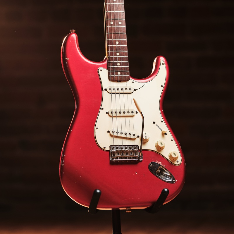 1965-fender-stratocaster 1965 Fender Stratocaster