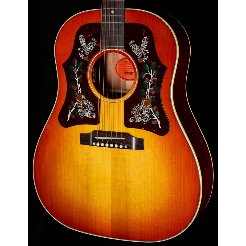 gibson-margo-price-j-45-heritage-cherry-sunburst-020 Gibson Margo Price J-45 Heritage Cherry Sunburst (020)