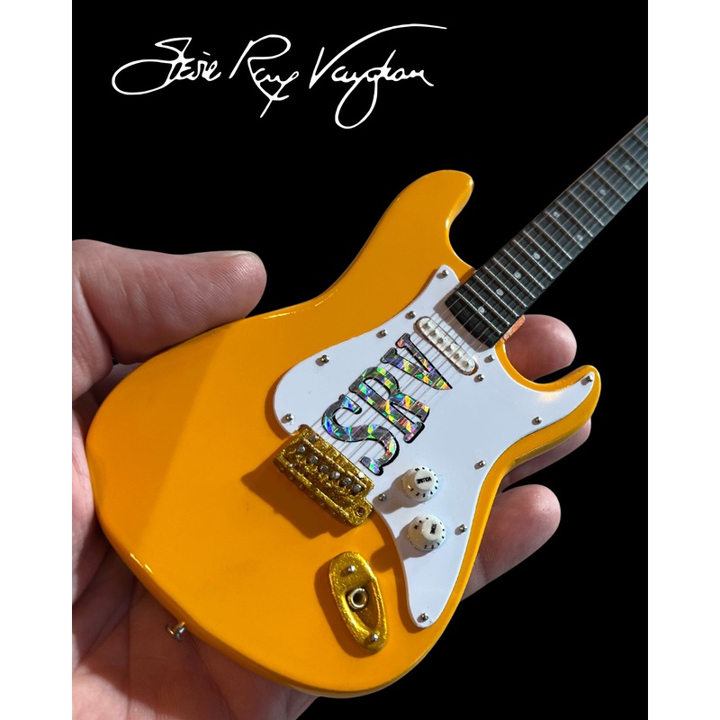stevie-ray-vaughans-1959-fender-stratocaster-yellow-live-in-montreux Stevie Ray Vaughans 1959 Fender Stratocaster Yellow Live In Montreux