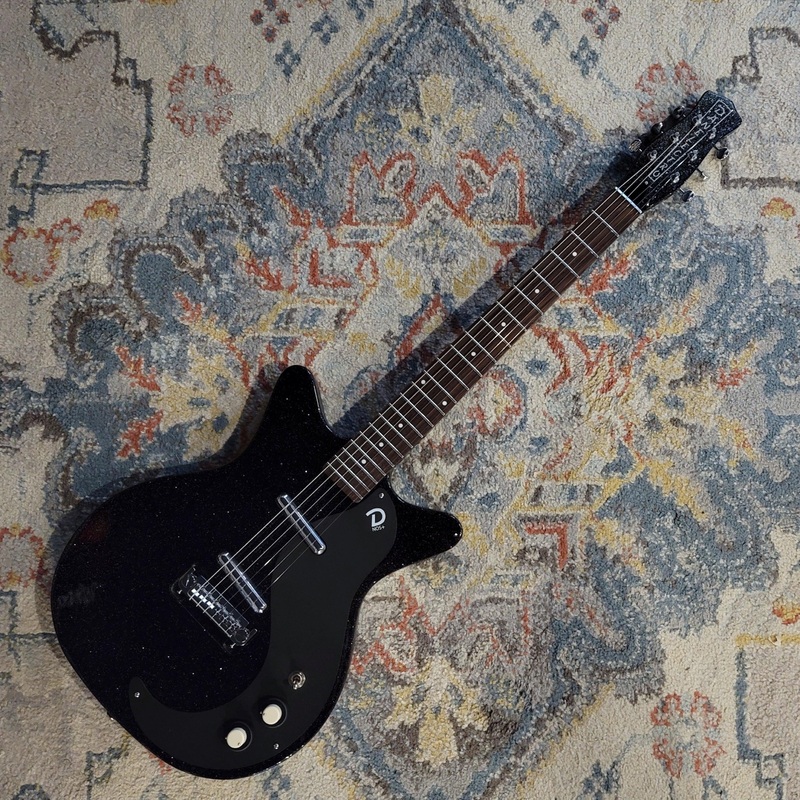 danelectro-blackout-59-black-metalflake-nos Danelectro Blackout '59 - Black Metalflake - NOS+