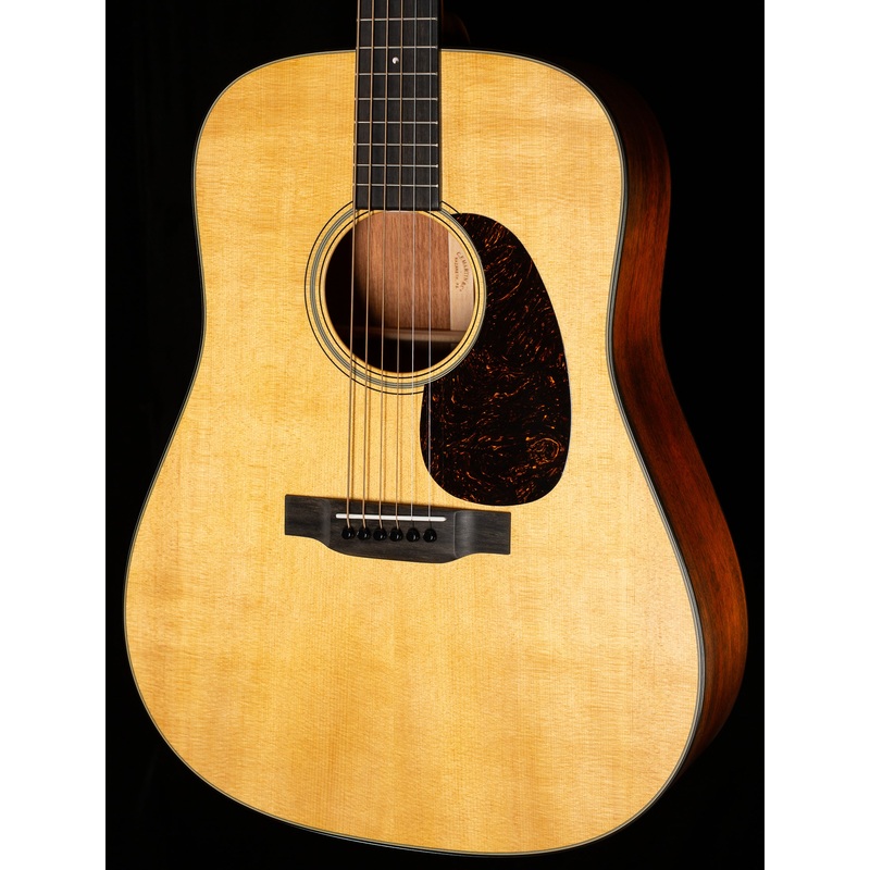 martin-d-18-satin-2024-spec-700 Martin D-18 Satin 2024 Spec (700)