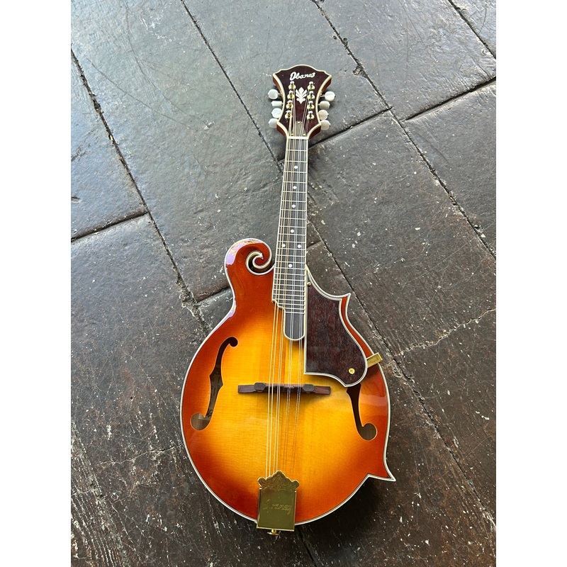 ibanez-mandolin-m700s-avs-f-style Ibanez Mandolin M700S-AVS F-Style