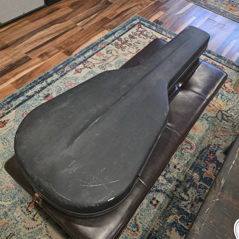 vintage-1960s-kay-molded-hardshell-guitar-case-grey-black Vintage 1960s Kay Molded Hardshell Guitar Case - Grey/Black