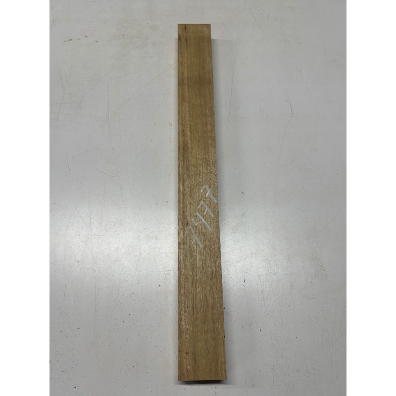 1-piece-white-limba-guitar-neck-blank-32-x3-3-8-x1-7-8-7477 1 Piece, White Limba Guitar Neck Blank 32"x3-3/8"x1-7/8"#7477