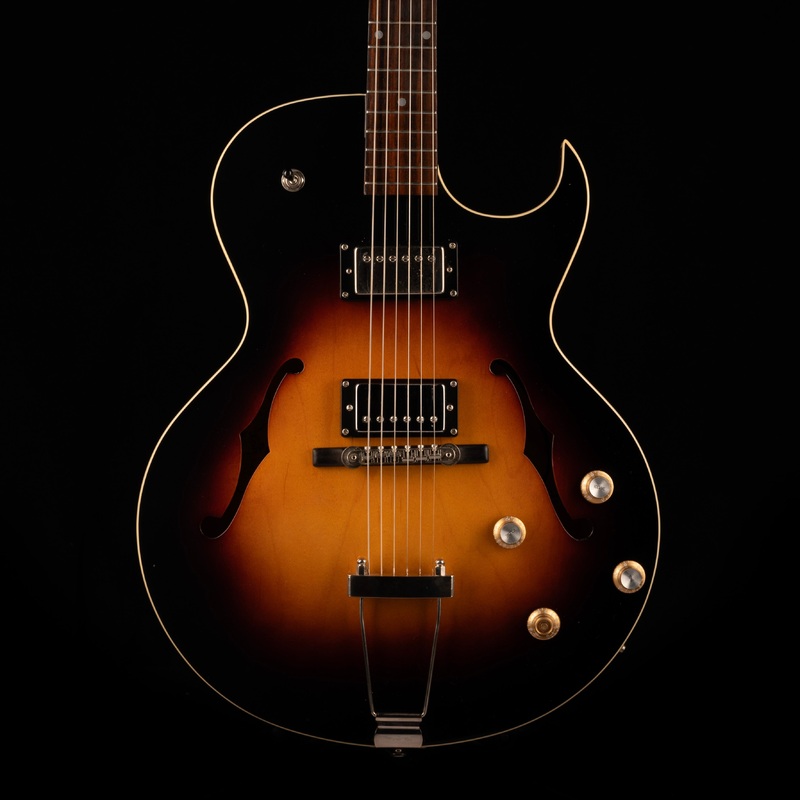 pre-owned-loar-lh-304t-cvs-thinbody-archtop-cutaway-vintage-sunburst-with-hsc Pre Owned Loar LH-304T CVS Thinbody Archtop Cutaway Vintage Sunburst With HSC