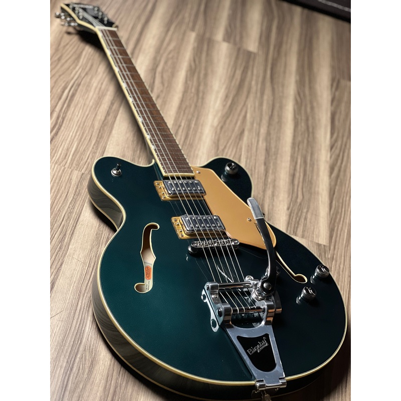 gretsch-g5622t-electromatic-center-block-double-cut-electric-guitar-w-bigsby-in-cadillac-green Gretsch G5622T Electromatic Center Block Double-Cut Electric Guitar w/Bigsby In Cadillac Green