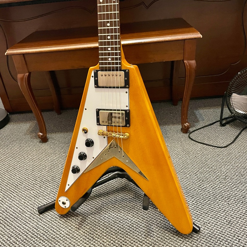 1998-epiphone-58-flying-v-korina-lefty 1998 Epiphone '58 Flying V Korina Lefty