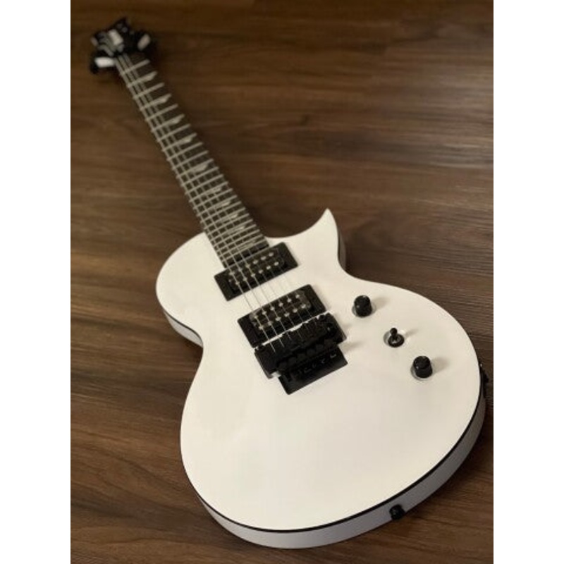 kramer-assault-220-in-white Kramer Assault 220 in White