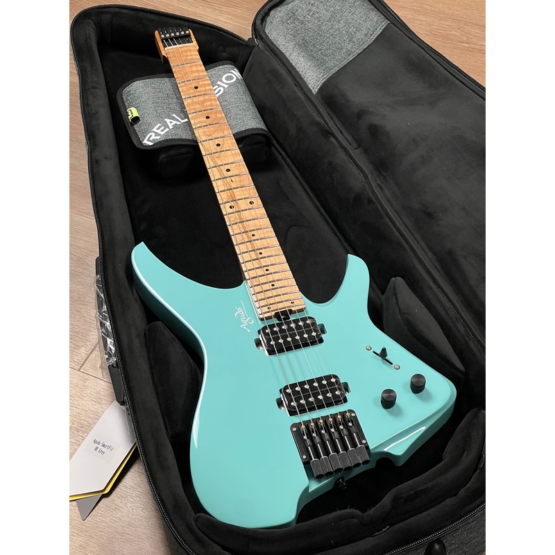 aguda-musicboy-with-premium-glossy-roasted-flame-maple-neck-in-in-seafoam-green-1 Aguda Musicboy with Premium Glossy Roasted Flame Maple Neck in in Seafoam Green 1
