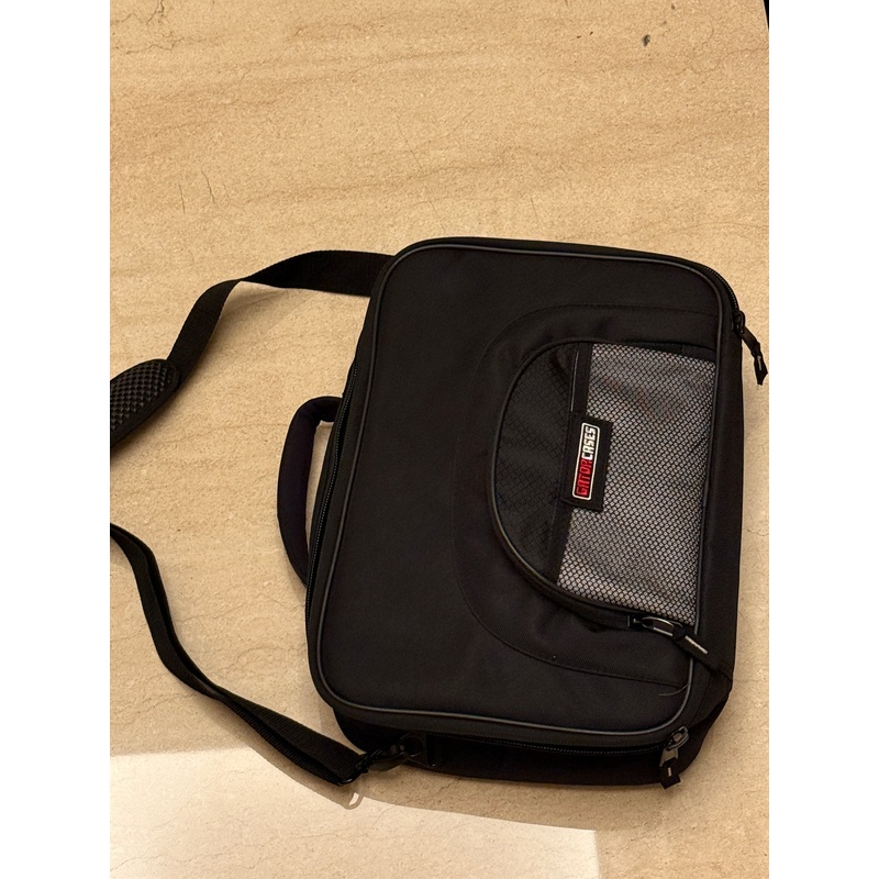 gator-g-multifx-1510-15-x-10-inch-effects-pedal-bag-fit-for-fractal-fm3 Gator G-MULTIFX-1510 - 15 x 10-inch Effects Pedal Bag (fit for Fractal FM3)