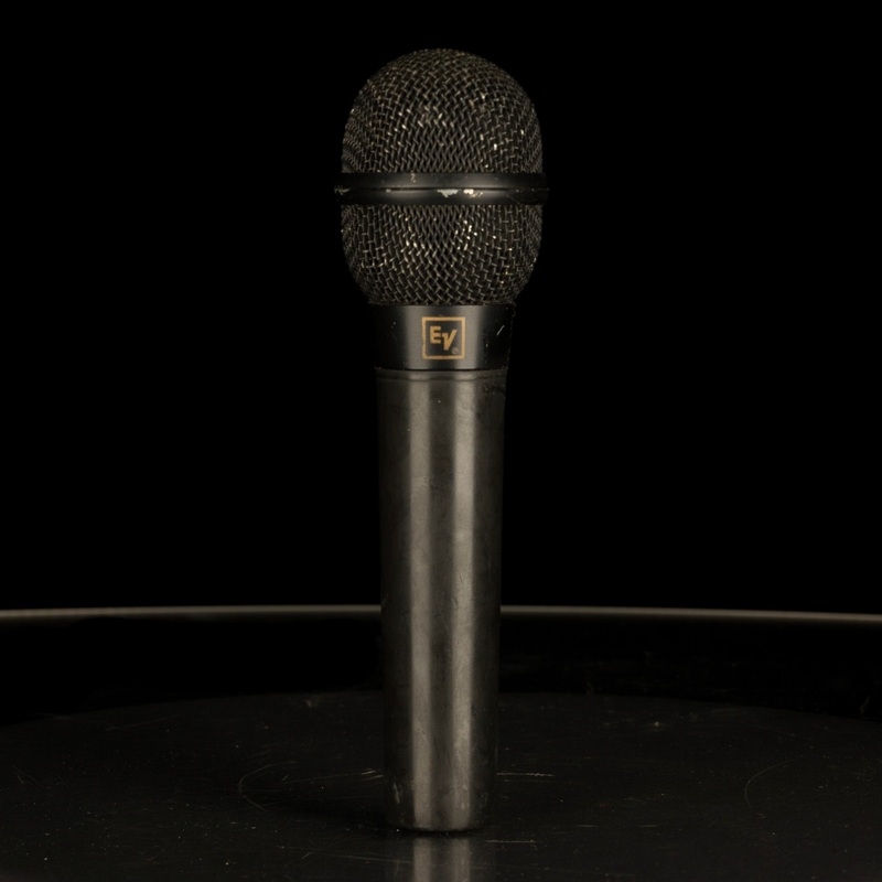 used-electro-voice-nd767a-dynamic-vocal-microphone Used Electro Voice ND767A Dynamic Vocal Microphone