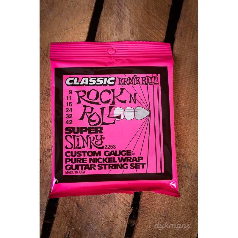 ernie-ball-rock-n-roll-super-slinky-09-42 Ernie Ball Rock 'n Roll Super Slinky 09-42