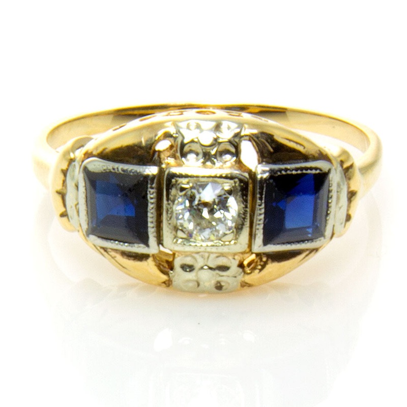art-deco-sapphire-diamond-ring Art Deco Sapphire & Diamond Ring