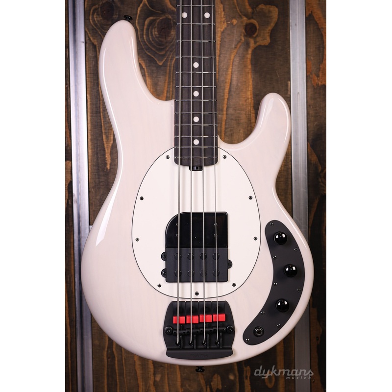 music-man-stingray-tim-commerford-passive-fight-night-white Music Man Stingray Tim Commerford Passive Fight Night White