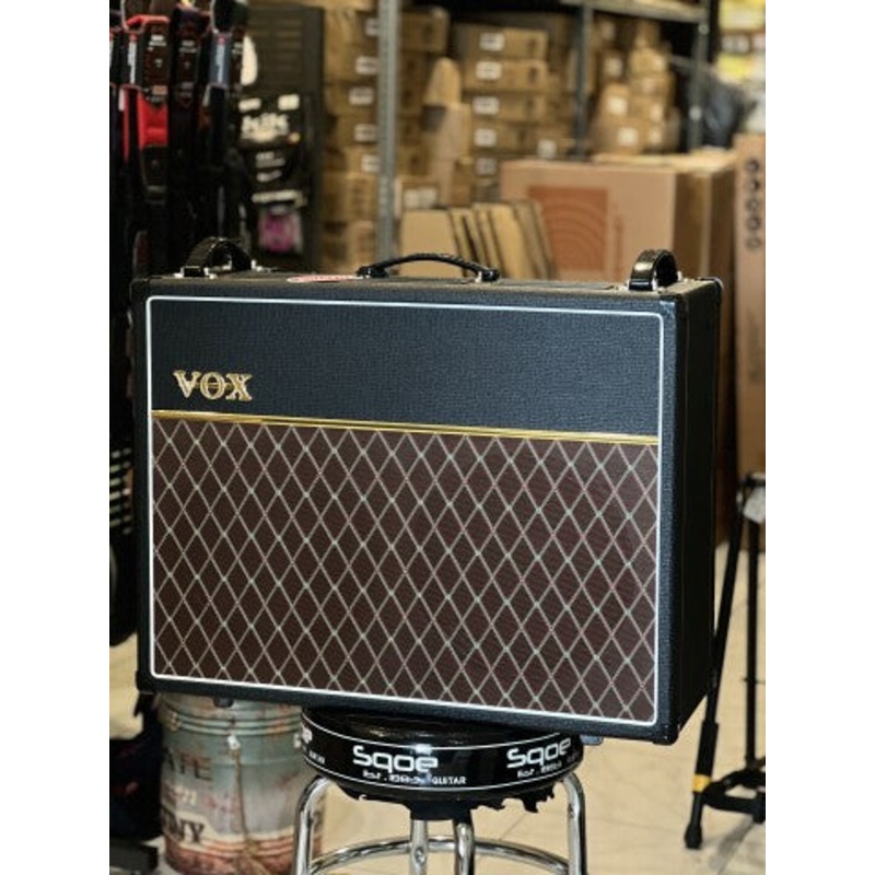 vox-ac30c2-30-watt-2-x-12-inch-tube-combo-amp Vox AC30C2 30-watt 2 x 12-inch Tube Combo Amp