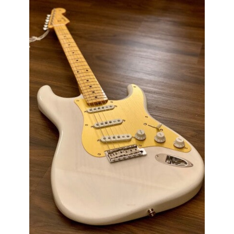 fender-japan-heritage-50s-stratocaster-with-maple-fb-in-white-blonde Fender Japan Heritage 50s Stratocaster with Maple FB in White Blonde