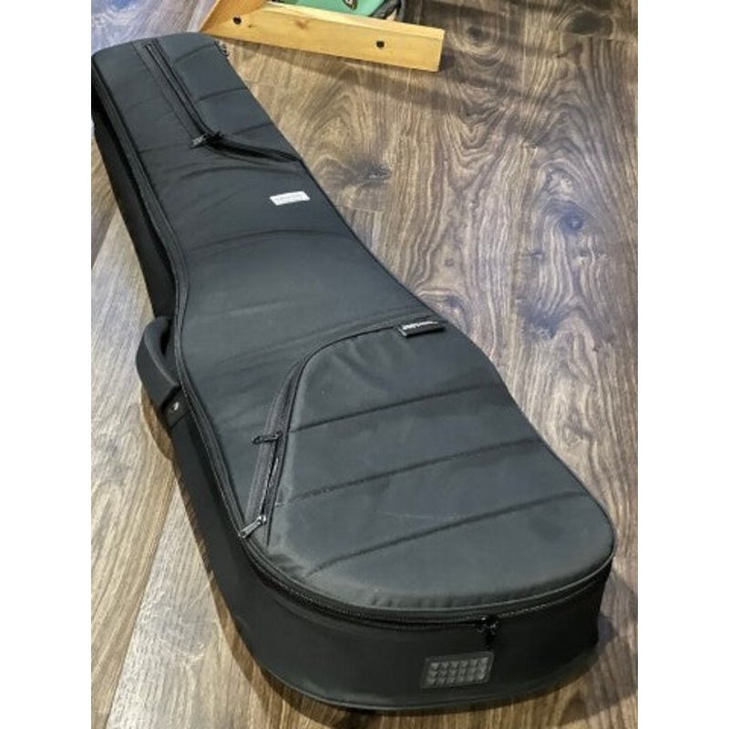 just-in-case-gigbag-padded-for-electric-bass-class-1-in-black Just in Case Gigbag Padded For Electric Bass Class 1 in Black
