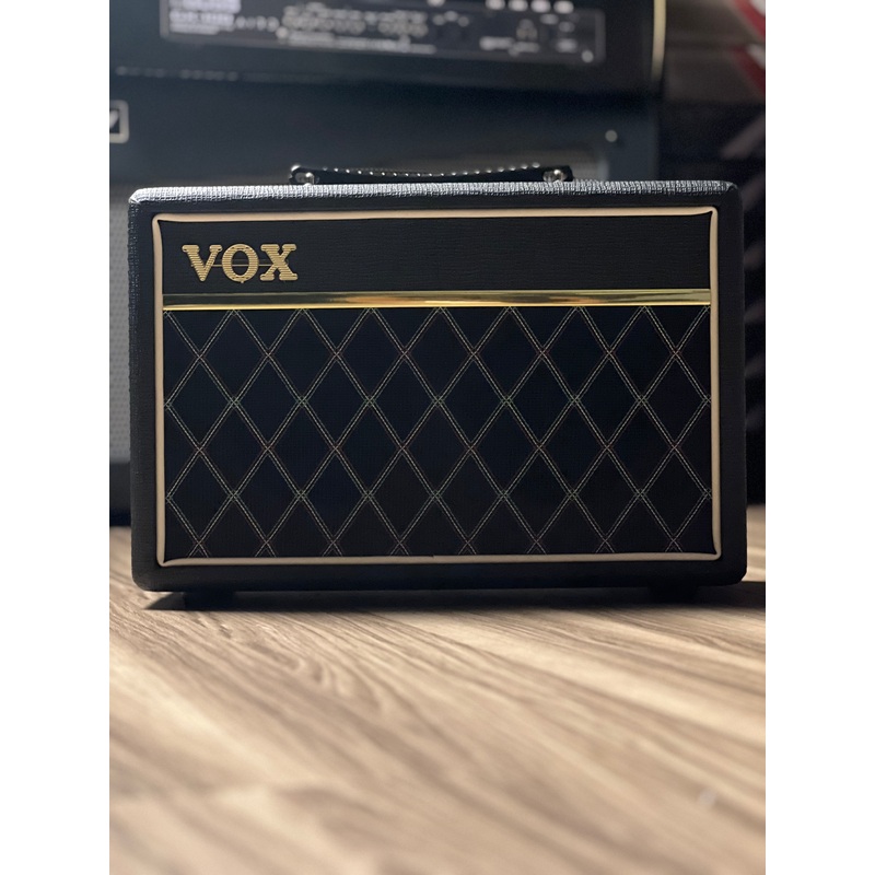 vox-pathfinder-bass-10-2x5-inch-10-watt-combo-amp Vox Pathfinder Bass 10 2x5 Inch 10-watt Combo Amp