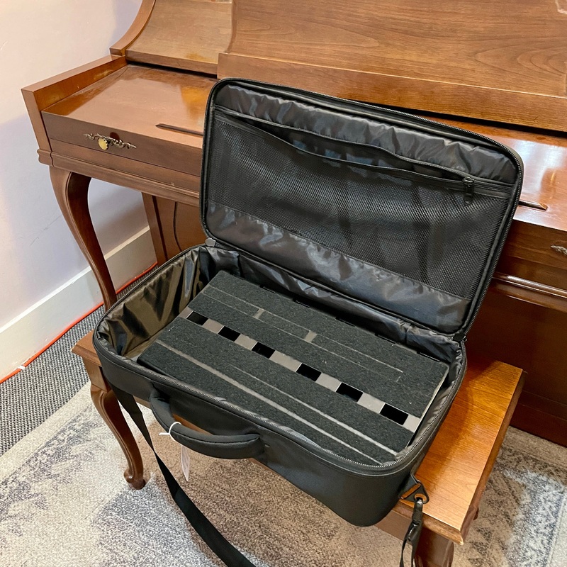 on-stage-pedal-board-and-bag On Stage Pedal Board and Bag