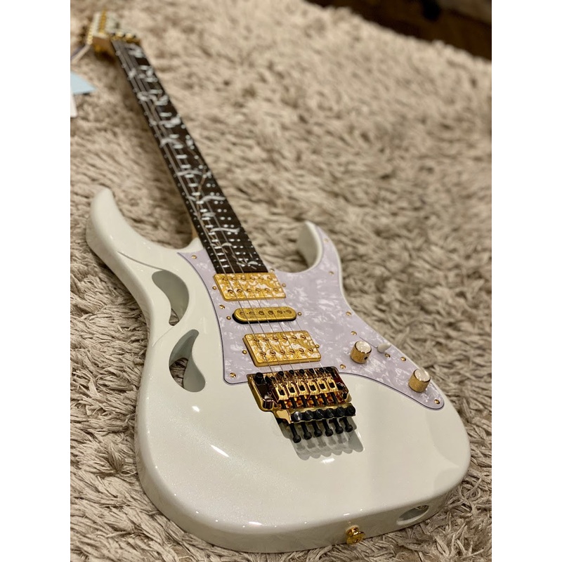 ibanez-steve-vai-signature-pia-guitar-in-stallion-white Ibanez Steve Vai Signature PIA Guitar in Stallion White
